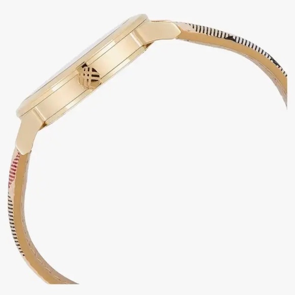 Burberry Gold and Cream Watch - Picture 4 of 11